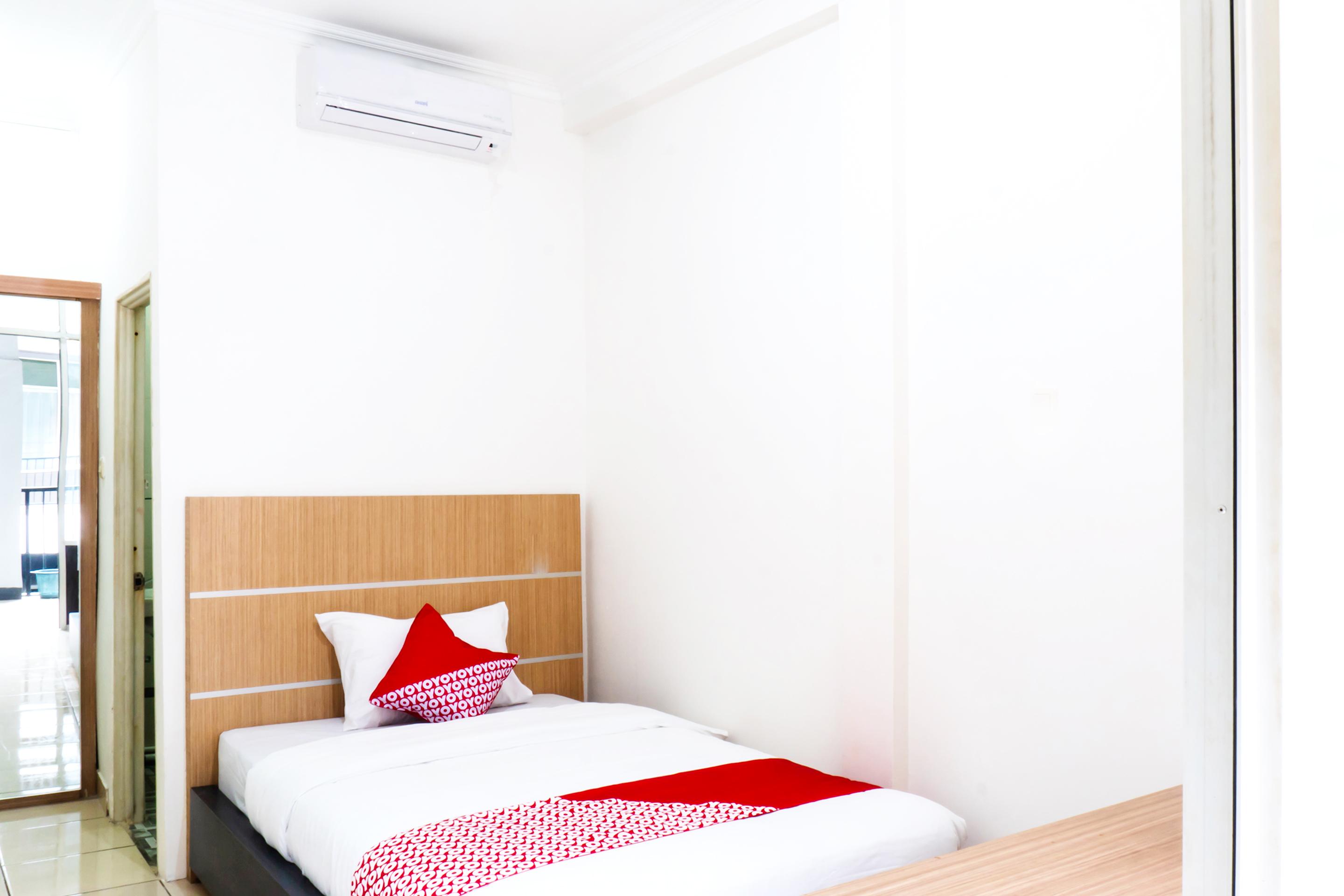 Super Oyo 617 Sukaraja Residence Syariah Μπαντούνγκ Εξωτερικό φωτογραφία