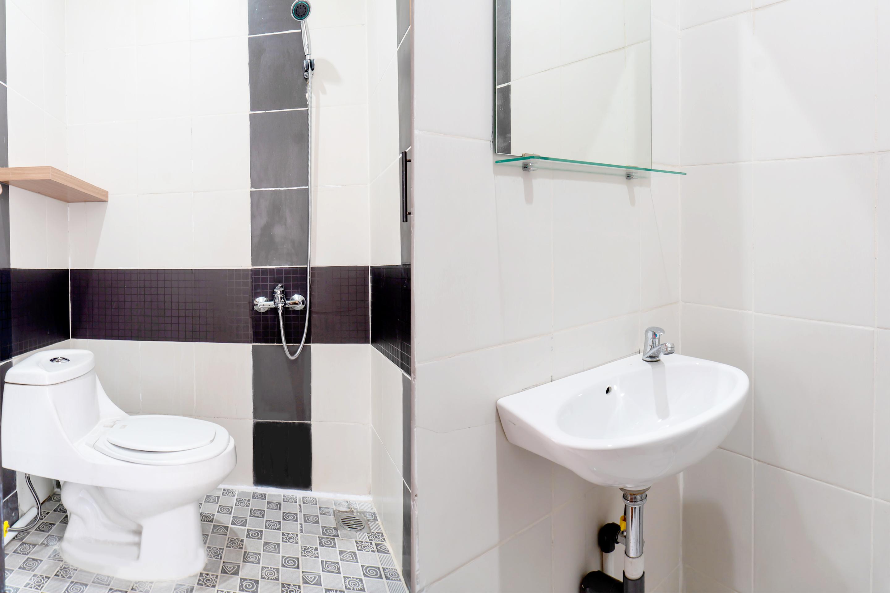 Super Oyo 617 Sukaraja Residence Syariah Μπαντούνγκ Εξωτερικό φωτογραφία