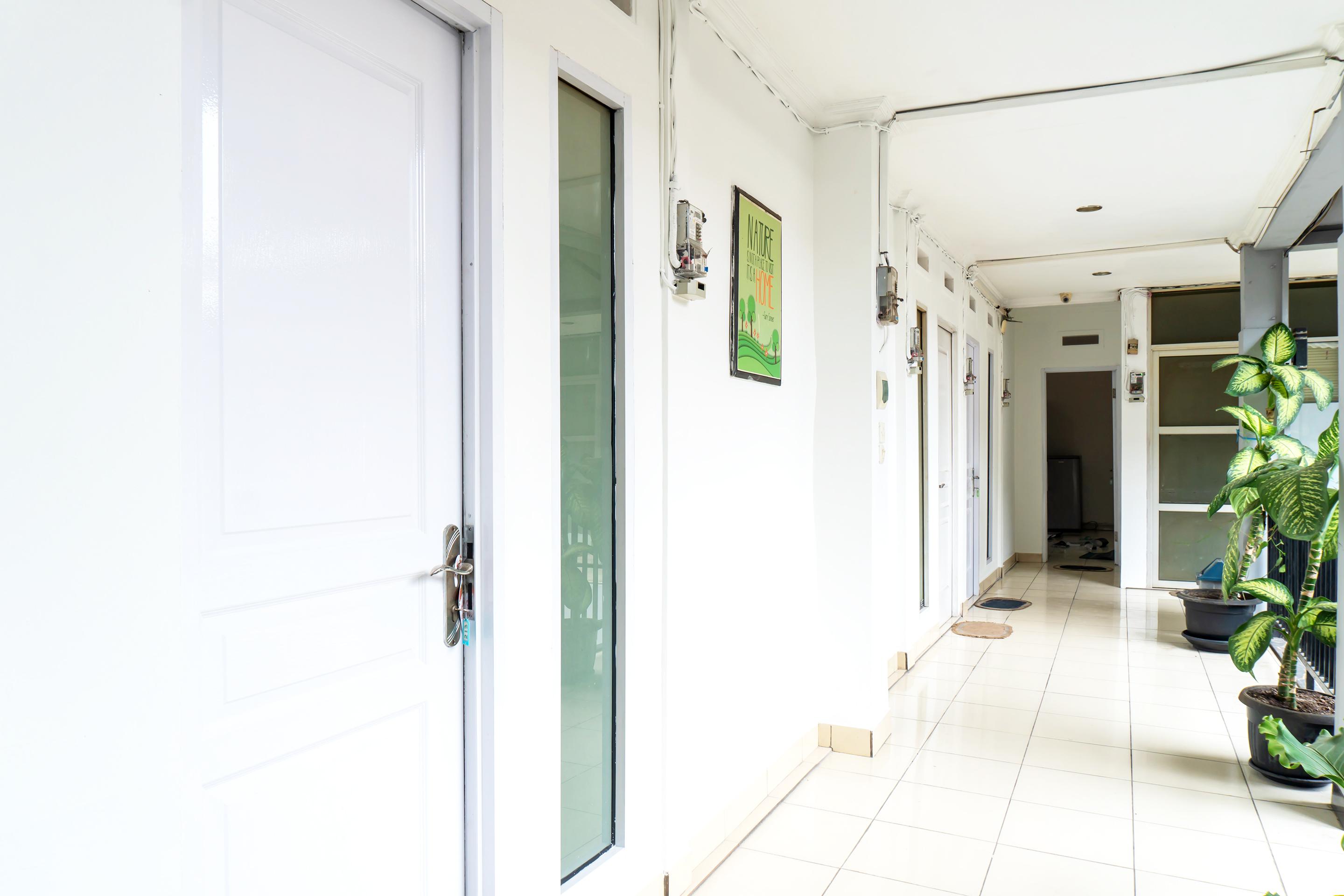 Super Oyo 617 Sukaraja Residence Syariah Μπαντούνγκ Εξωτερικό φωτογραφία
