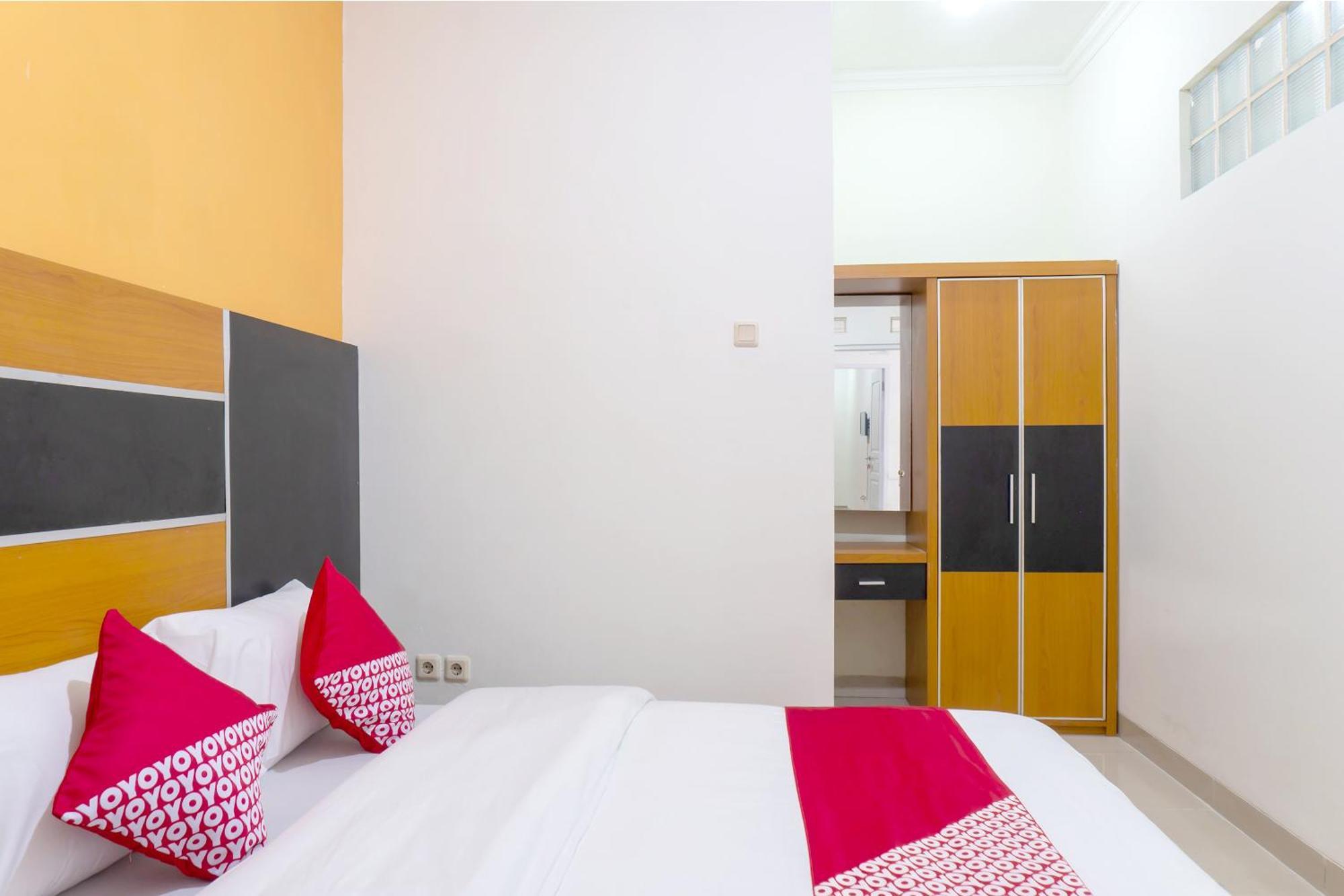 Super Oyo 617 Sukaraja Residence Syariah Μπαντούνγκ Εξωτερικό φωτογραφία